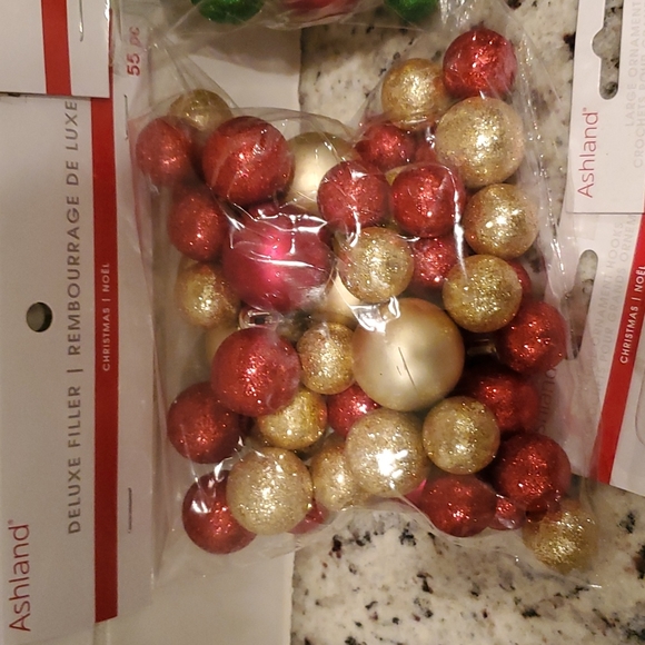 CHRISTMAS DELUXE FILLER & HOOKS - Picture 3 of 4